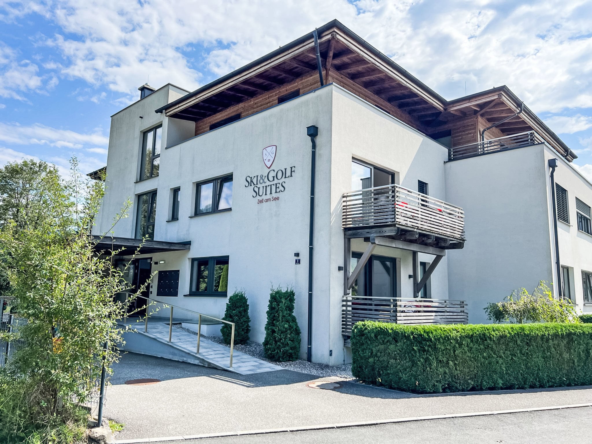 Ski & Golf Suites Zell am See