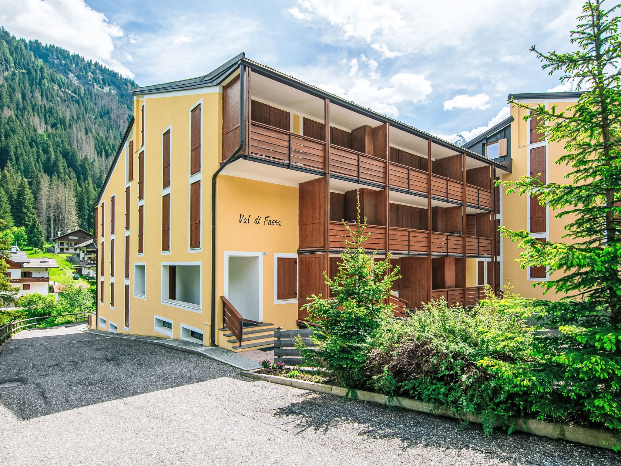 Condominio Val di Fassa (Alba)